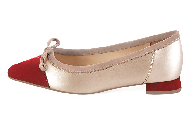 Cardinal red, gold and biscuit beige women's ballet pumps, with low heels. Square toe. Flat flare heels. Profile view - Florence KOOIJMAN